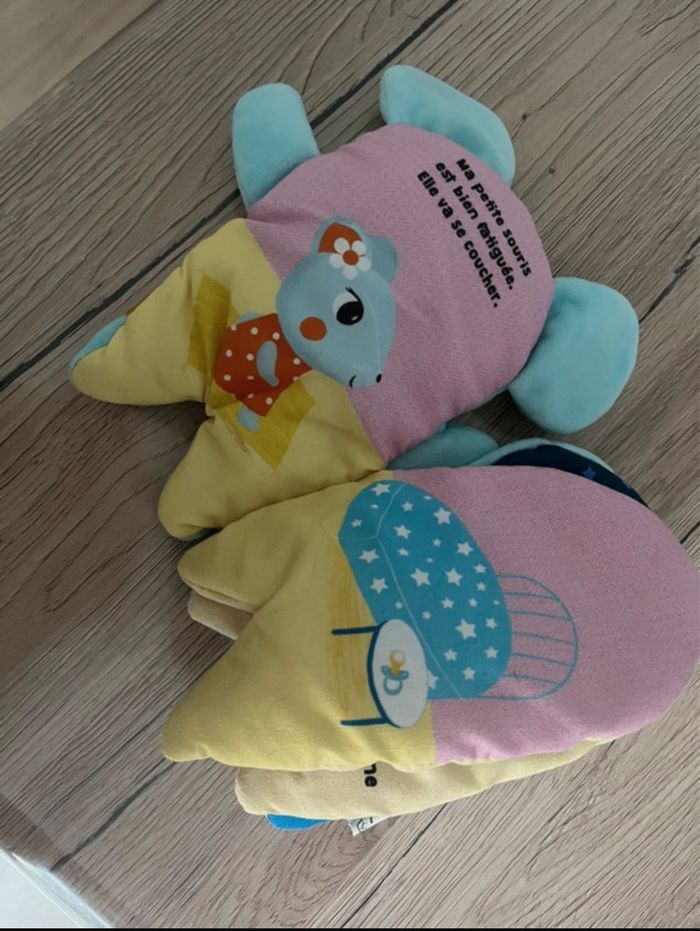Livre en tissus petite souris - photo numéro 2