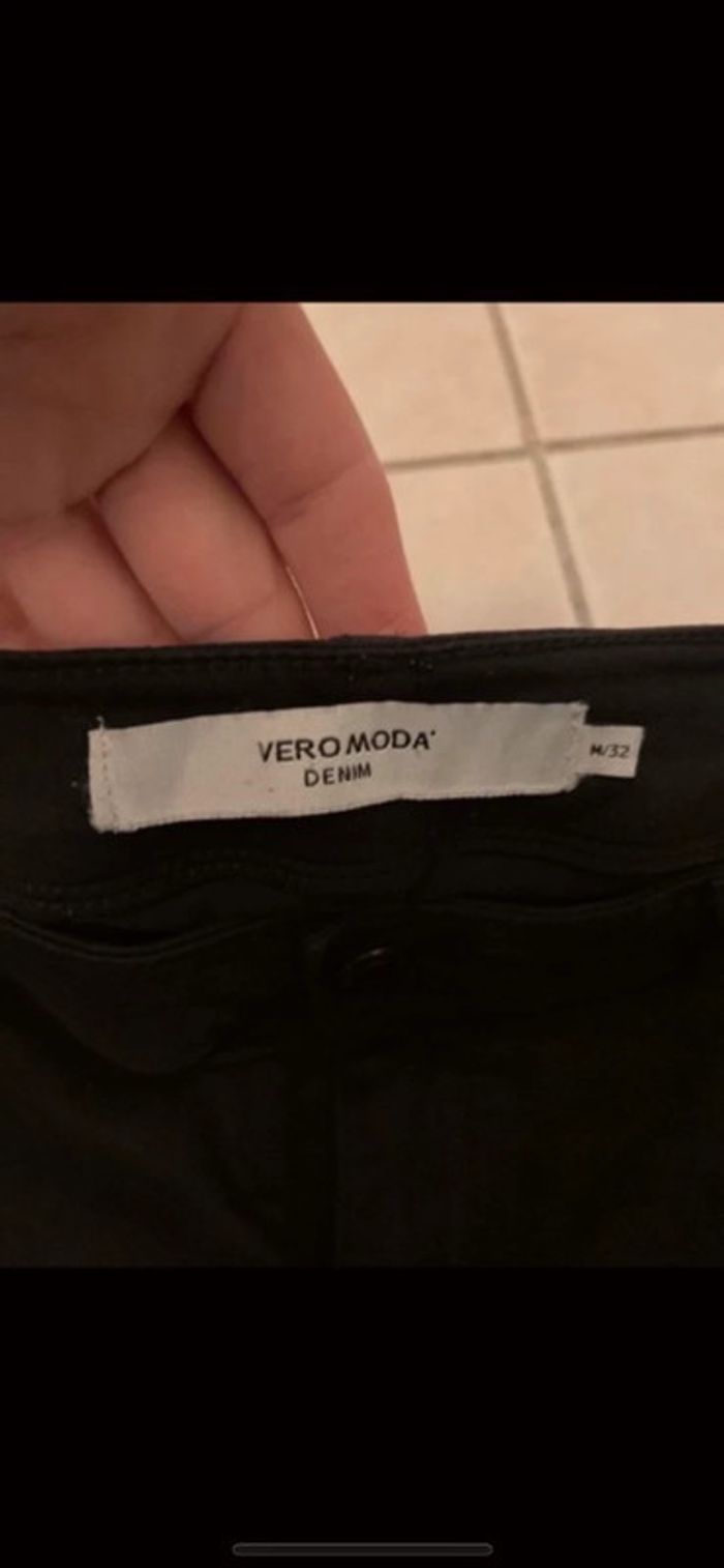 Pantalon noir - photo numéro 4