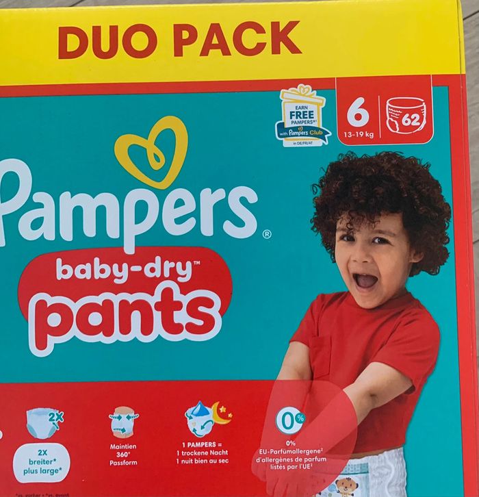 Couche Pampers babydry pants
