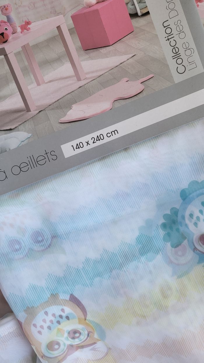 Lot voilages multicolore pastels + un tapis  multicolore pastels - photo numéro 2