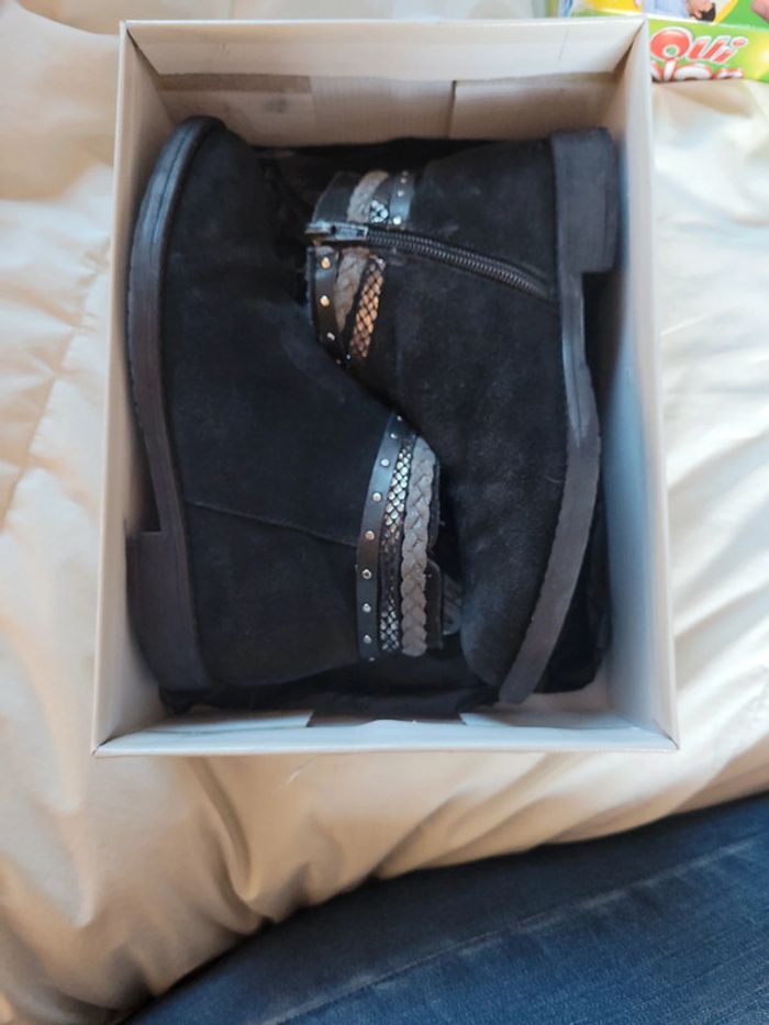 bottines Nubuck noires taille 34 LH - photo numéro 5