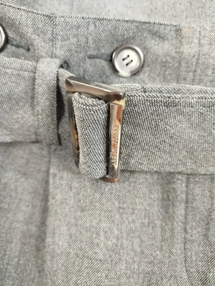 Mini Jupe grise ceinturée Armani Jeans - Taille 44 - Élégance intemporelle A606 - photo numéro 4