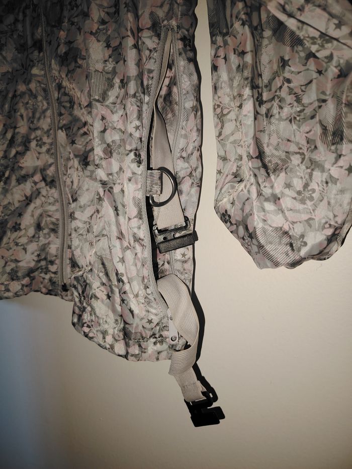 Coupe vent in extenso sport taille 10 ans - photo numéro 3