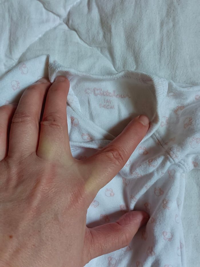 Lot bodies un mois/56 cm - photo numéro 6