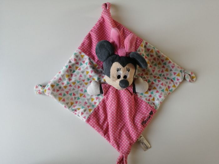 doudou disney minnie