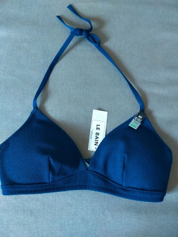Haut de bikini bleu texturé – Etam Le Bain – Neuf avec étiquette – Taille FR 40