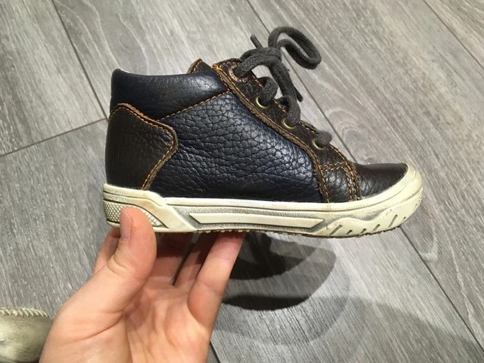 Chaussures montantes bébé pointure 22. - photo numéro 7