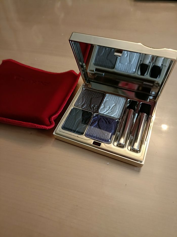 LOT DE 4 PALETTES CLARINS NEUVES - photo numéro 4