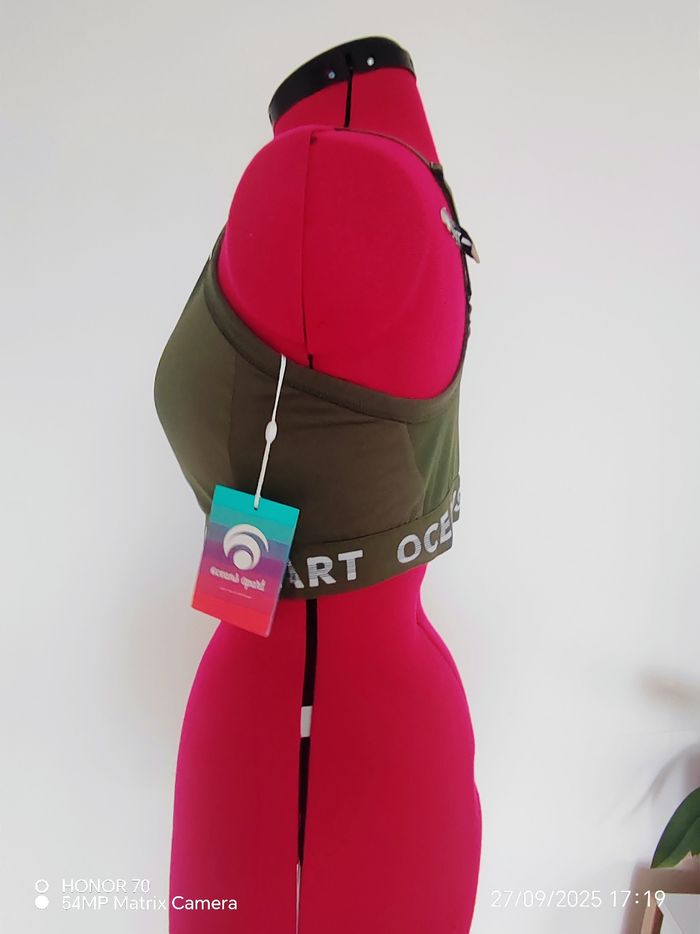Brassiere de sport - photo numéro 3
