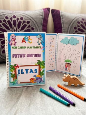 Livre maternelle personnalisé a scratch 
