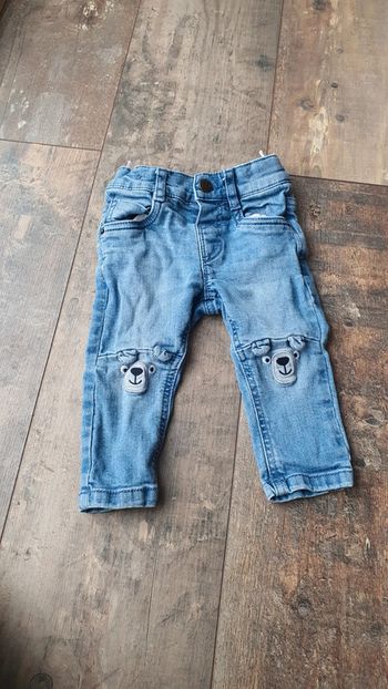 Pantalon c&a 12 mois en très bon état