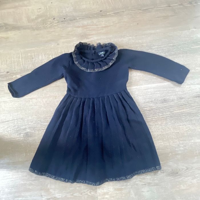 Robe fête bleue marine