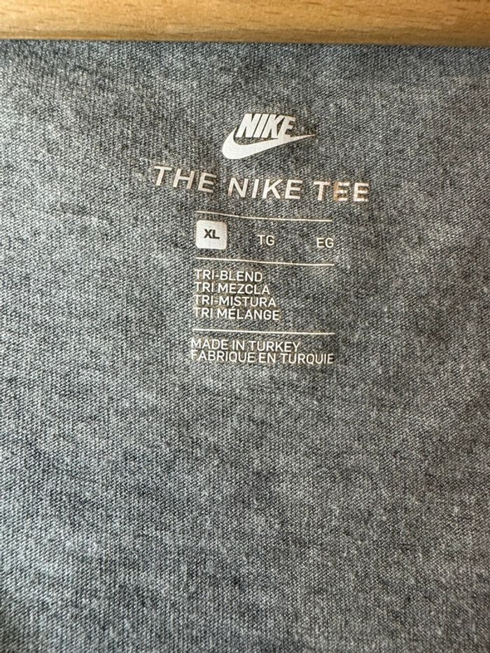 Teeshirt Nike - photo numéro 5
