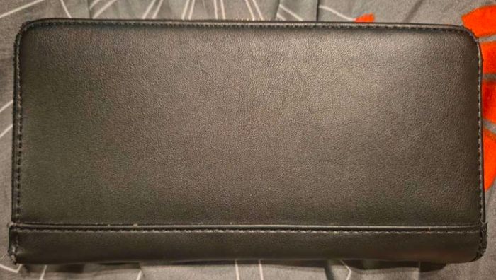 Portefeuille Guess - photo numéro 2