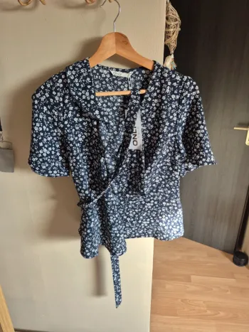 Blouse fluide marine neuve T38 only