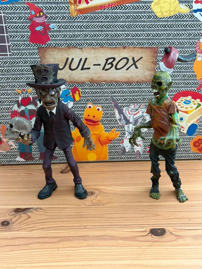 Figurines the goon comics mezco