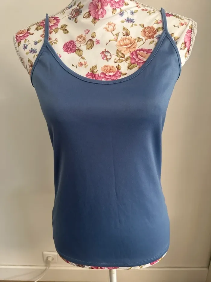Débardeur d’un magnifique bleu