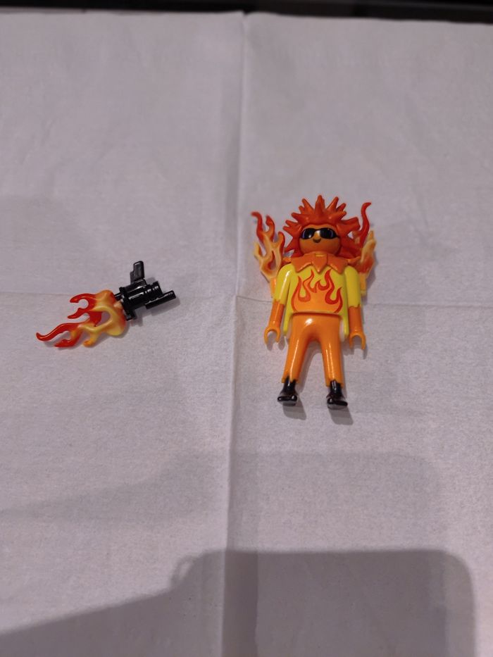 Mutant de feu. Playmobil n°6819 - photo numéro 2