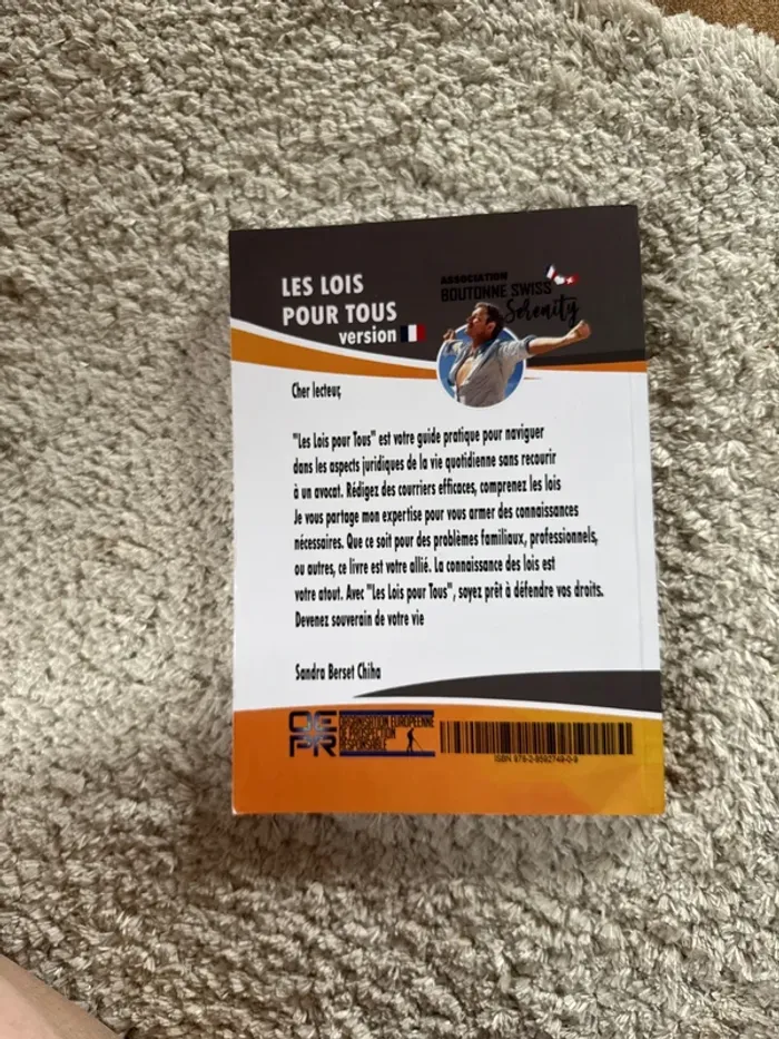 Livre les lois pour tous - photo numéro 3