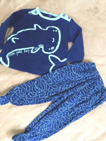 Pyjama / 6mois / du pareil au même