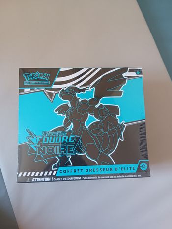 ETB  pokémon écarlate et violet foudre noire neuve