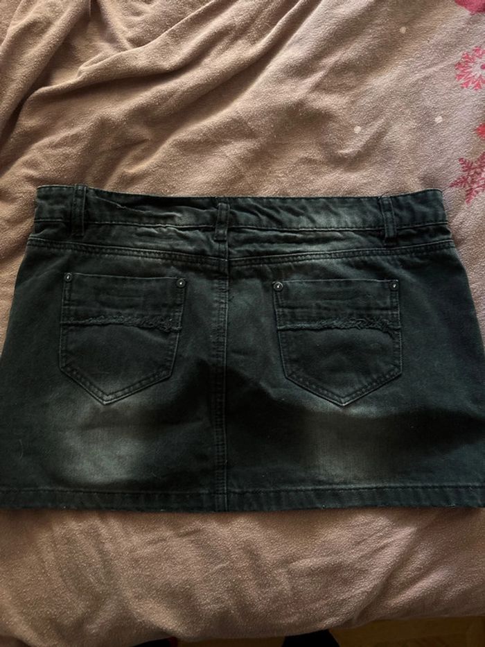 Mini jupe jean noire - photo numéro 2