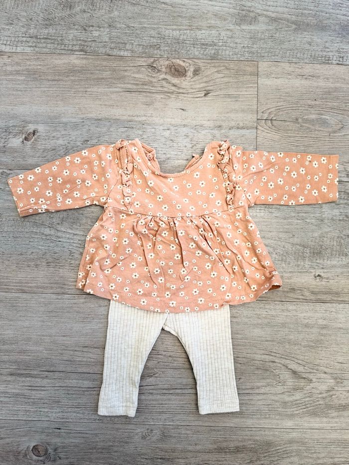 Lot de 4 ensemble bébé fille - photo numéro 2