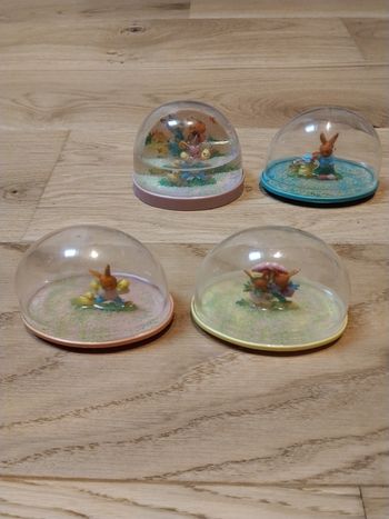Lot de 4 boules à neige de Pâques dôme 