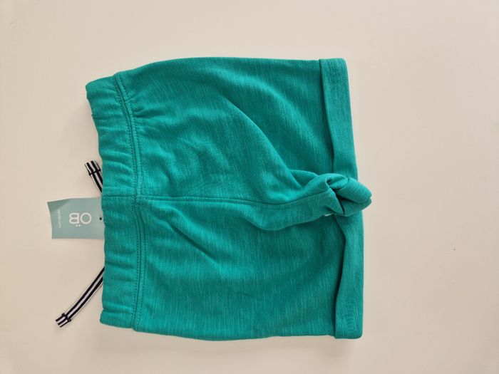 Short vert obaibi 23 mois neuf - photo numéro 2