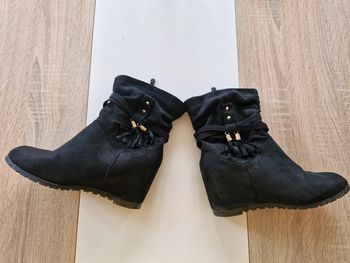 Magnifique bottine velours noir taille 38