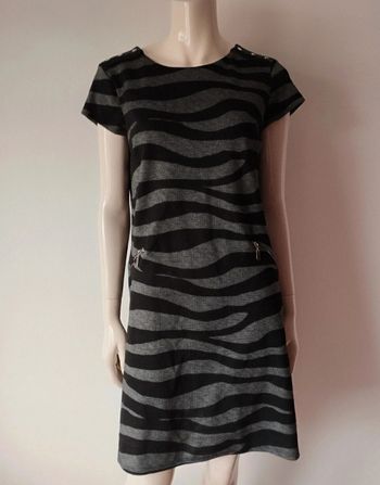 Robe Armand Thiery taille 42