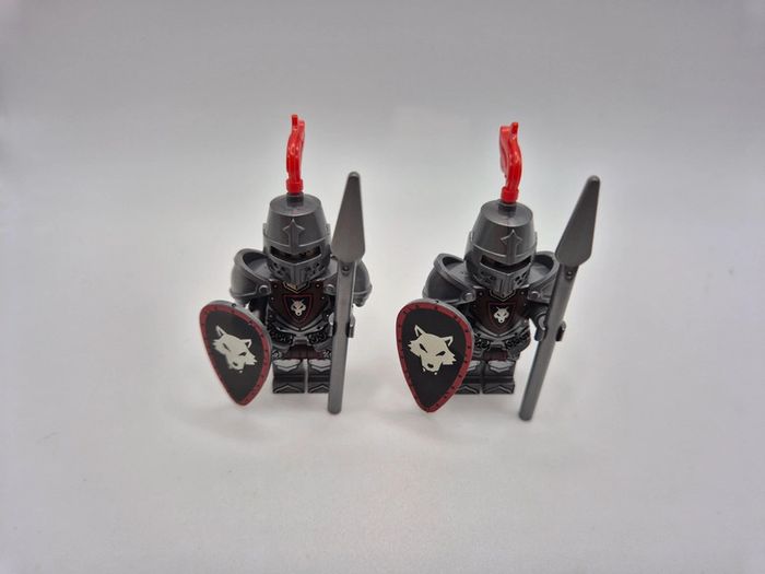 Figurines type lego 2 soldats chevaliers Du Loup - photo numéro 6
