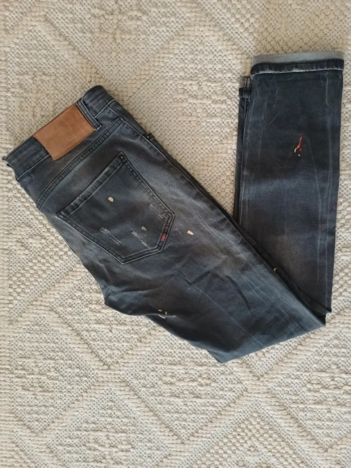 Jean dsquared2