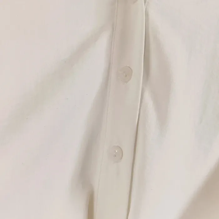 Blouse blanche à nouer - Détail plumetis au dos - Taille 38 A542 - photo numéro 6