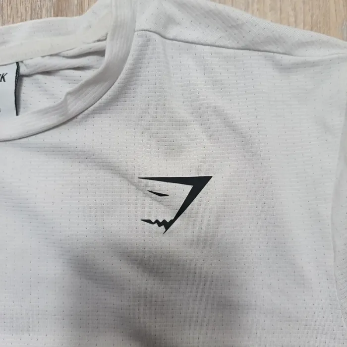 Teeshirt gymshark homme S blanc - photo numéro 3
