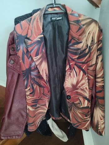 Lots de vêtements divers