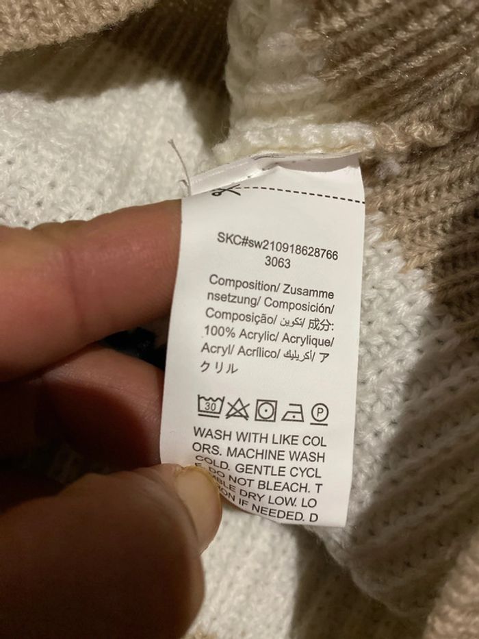 Superbe Pull Court Taille M - photo numéro 7
