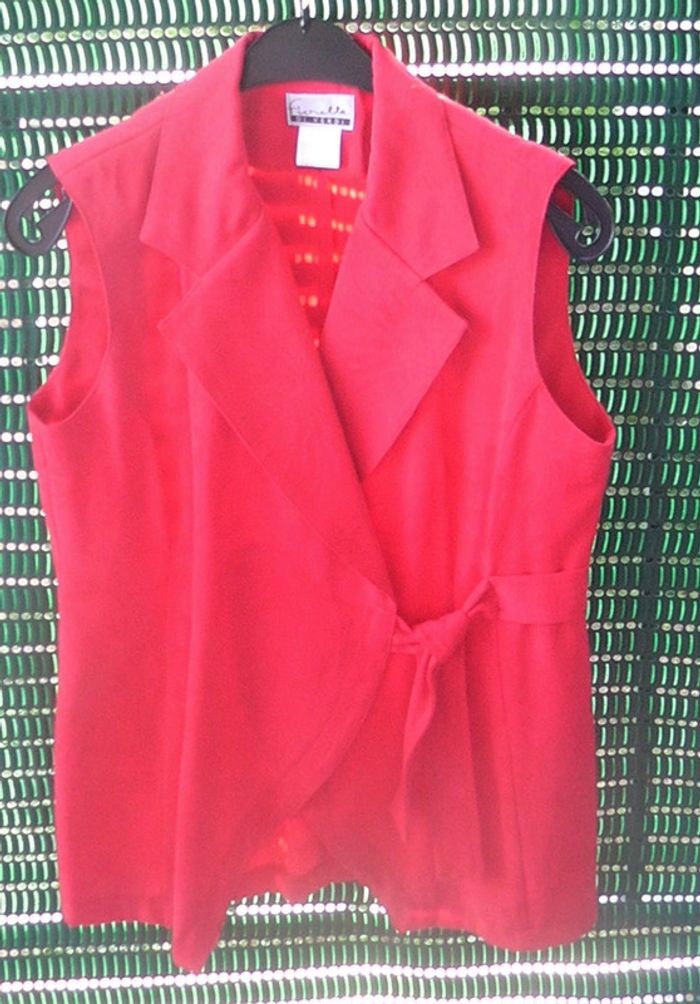 Gilet sans manche rouge