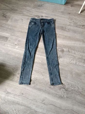 Jean bleu divided H&M 40