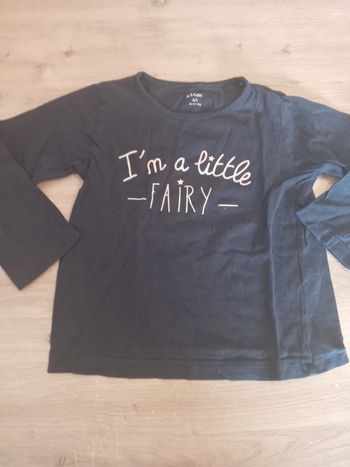 Tee shirt