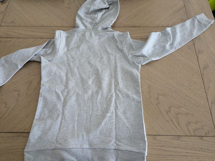 Sweats - photo numéro 2
