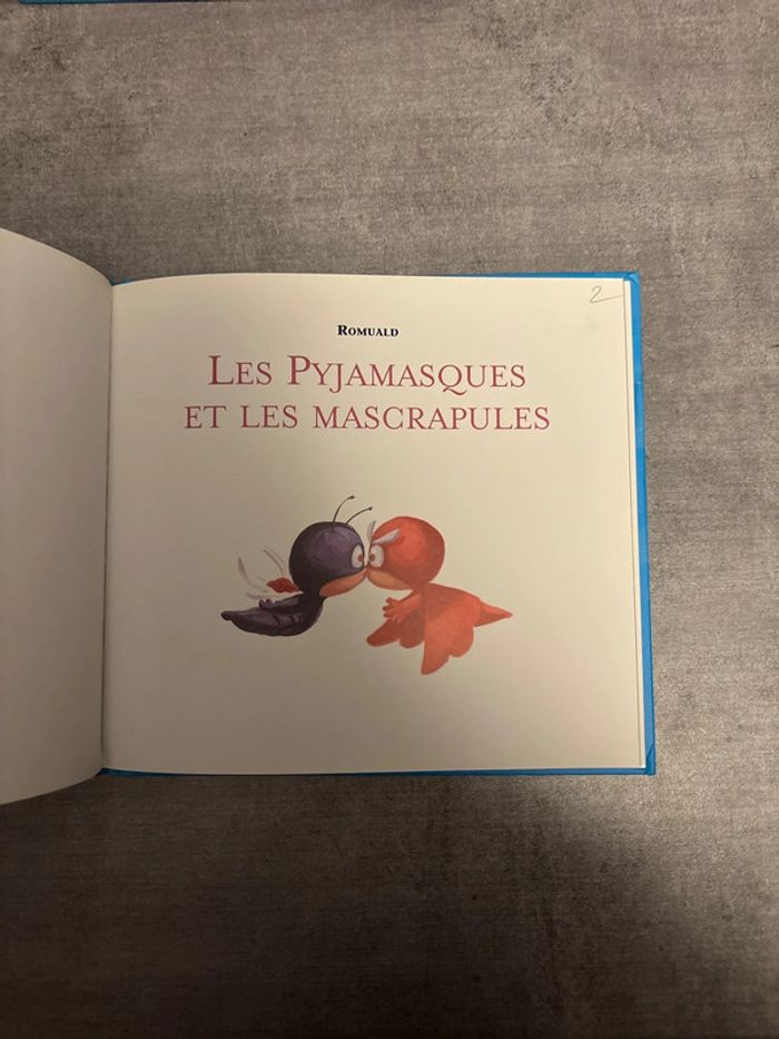 Livre les Pyjamasques et les mascrapules - photo numéro 3