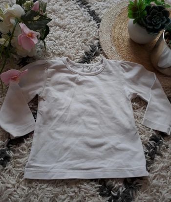 Haut blanc Taille 6 mois💞🌿