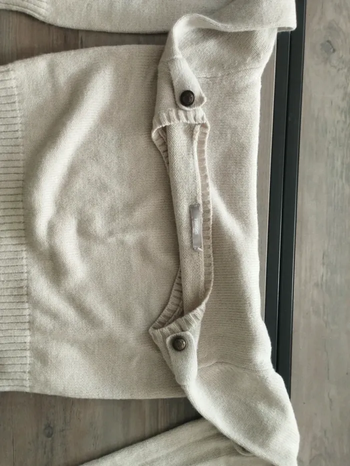 Pull beige - photo numéro 3