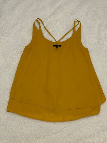 Débardeur jaune moutarde