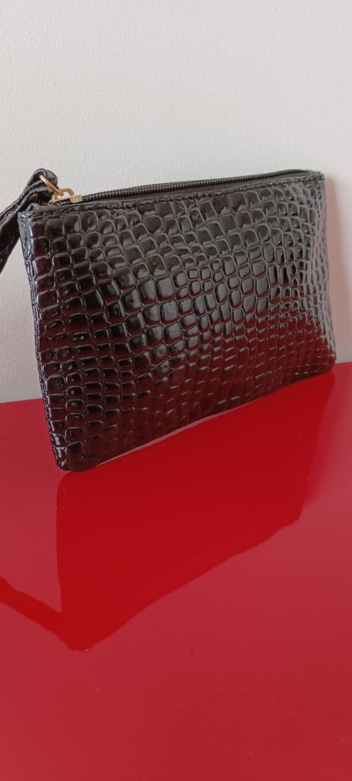 Pochette porte-monnaie noir avec cordon de poignet - photo numéro 5
