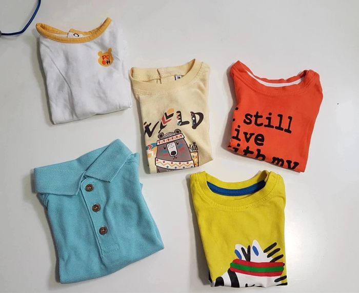 18 t-shirts / polos manches courtes et longues taille 3 mois (prix variables) - photo numéro 2