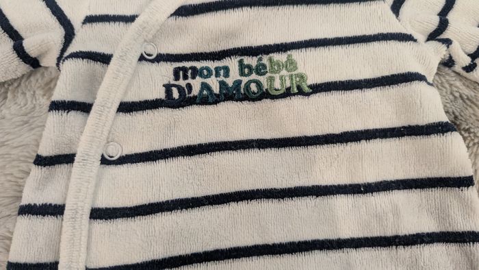 Pyjama Gémo taille 1 mois - photo numéro 2