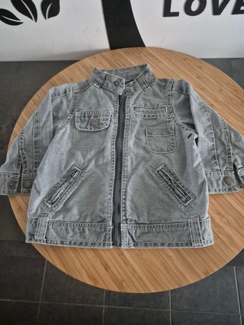 Joli veste en jean d ete taille 18 mois