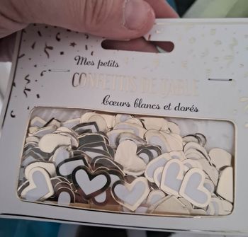 2 boites de Confettis de table cœurs blancs et dorés – déco mariage / fête